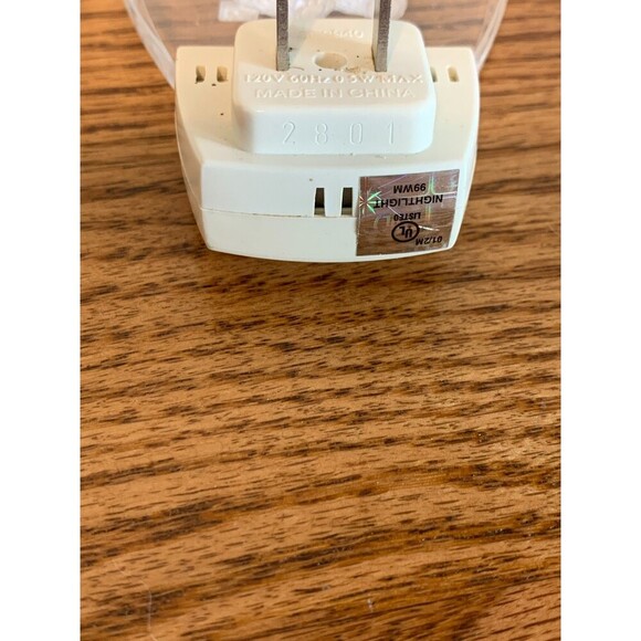 VTG 90s 80s Teddy Bear GE Electric Light Up Night Lite Kids Toy Glass Plug IN - Picture 6 of 6